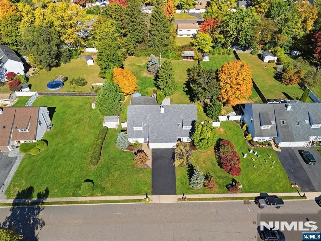 19 Crefeld - Photo 38