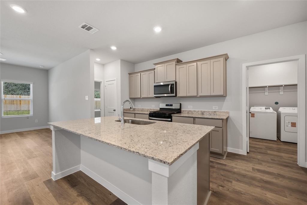 16335 Airborne Arch Lane - Photo 6