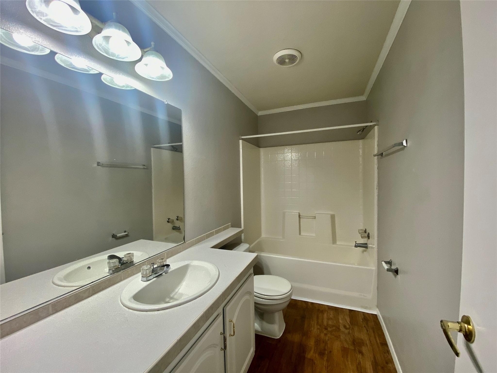 10019 Summerberry Lane - Photo 7