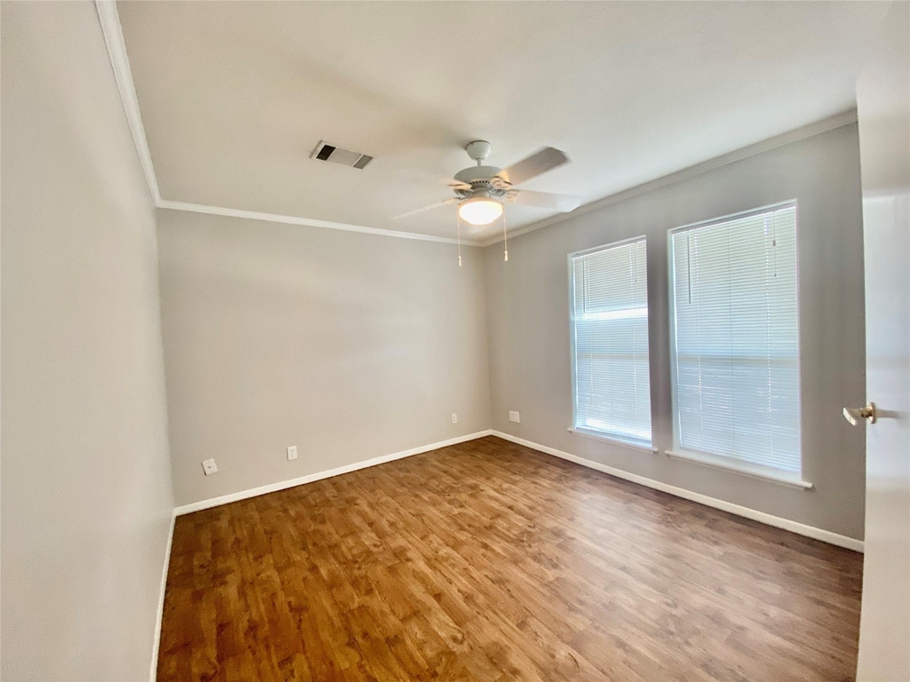 10019 Summerberry Lane - Photo 8