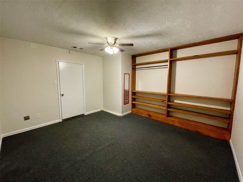 6619 Pleasant Stream Drive - Photo 21