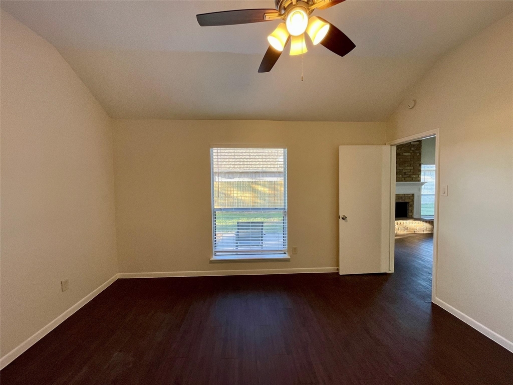 6619 Pleasant Stream Drive - Photo 11