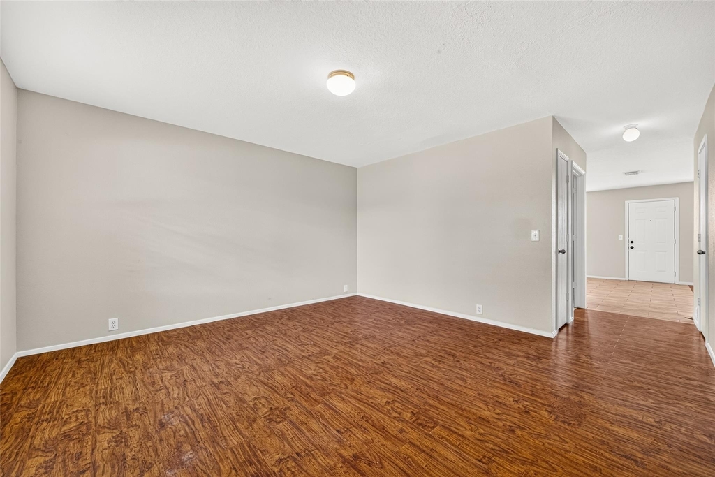 3203 Becker Glen Street - Photo 3
