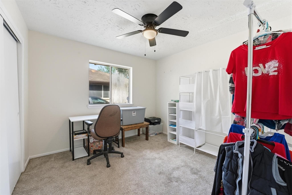 19414 Lazy Valley Drive - Photo 4