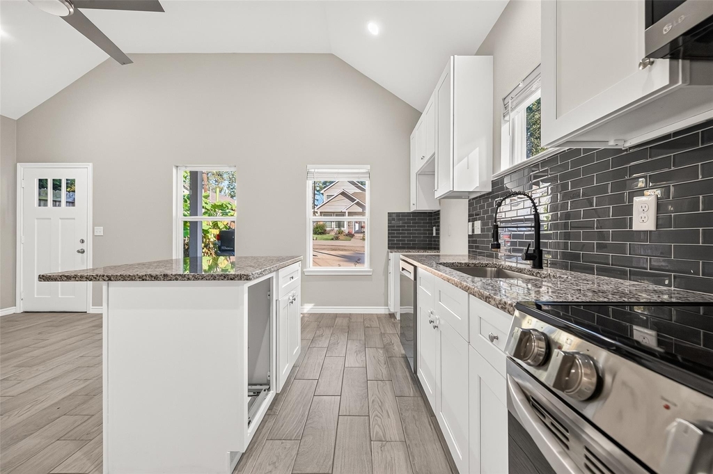 16853 Glenheath - Photo 20