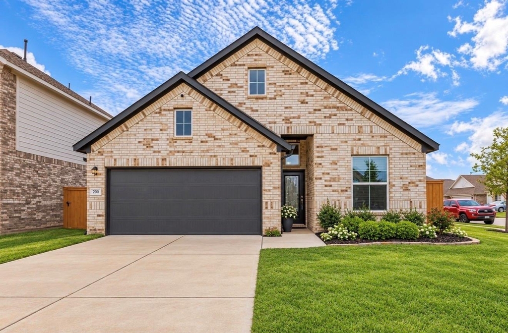 200 Catalina Cove Drive - Photo 1