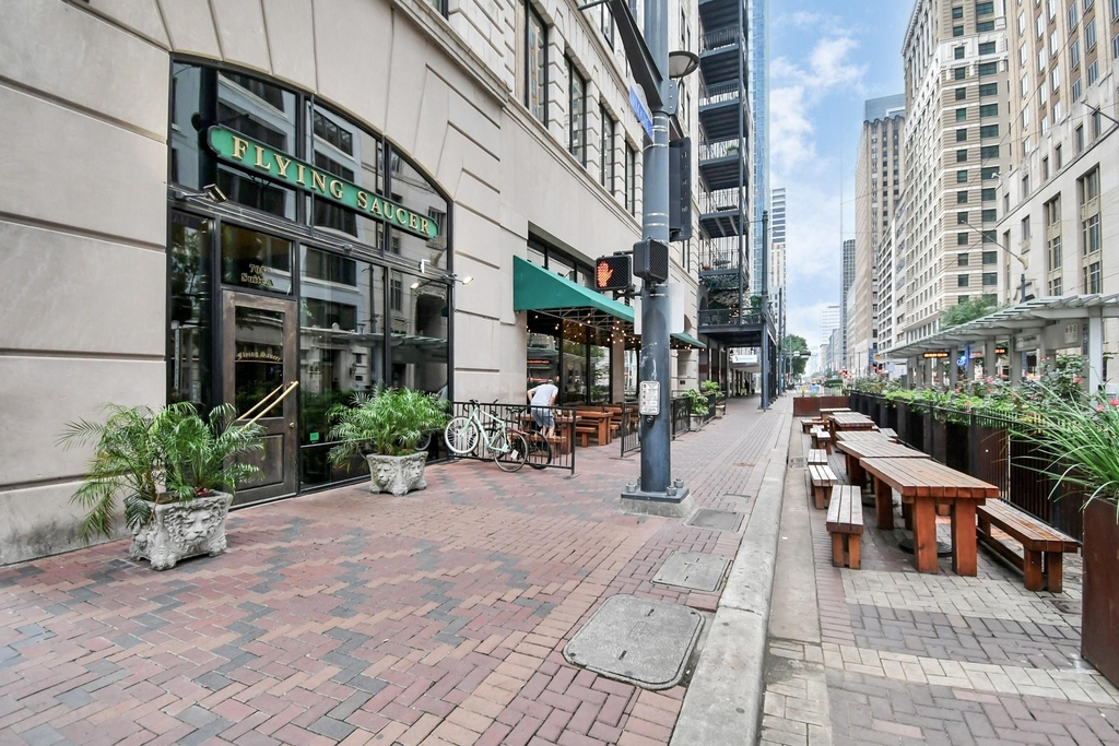 705 Main Street - Photo 26