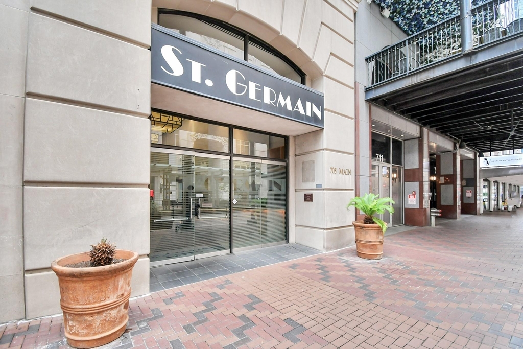 705 Main Street - Photo 1