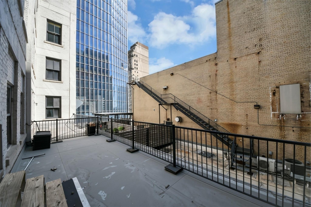 705 Main Street - Photo 19