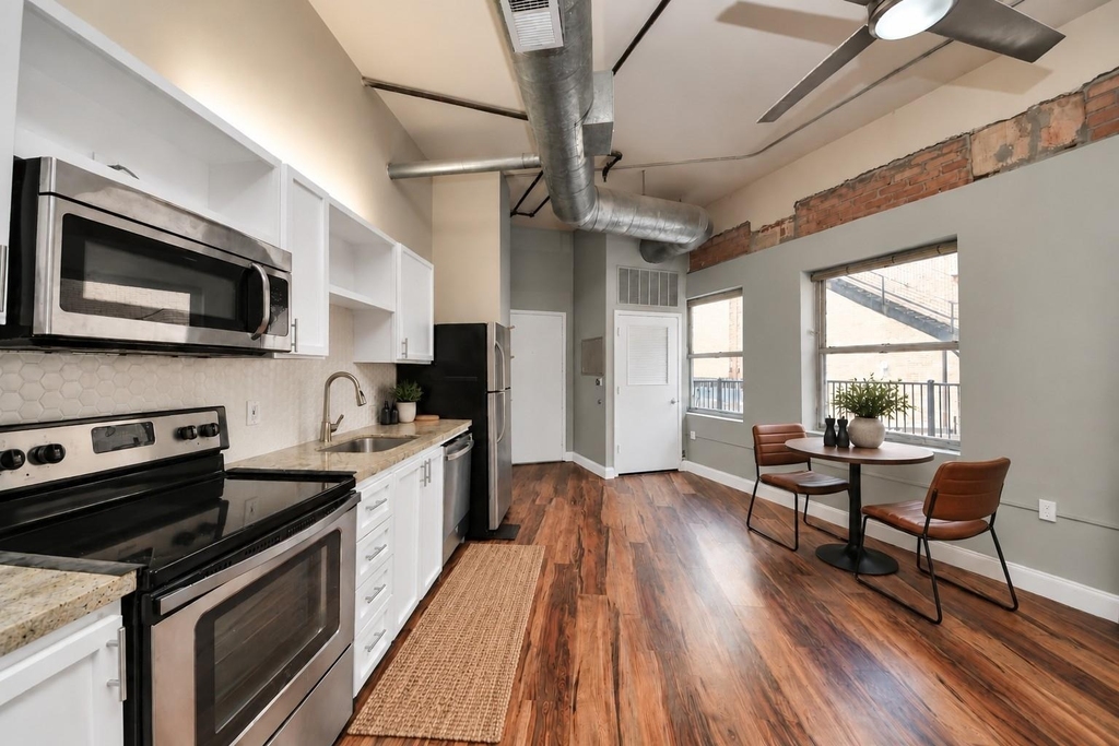 705 Main Street - Photo 10