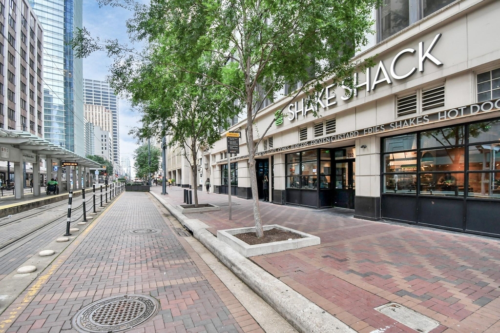 705 Main Street - Photo 30