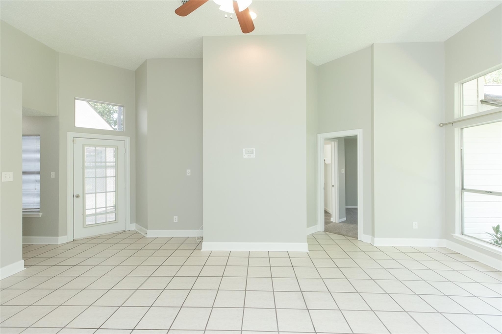 1923 Havenhouse Drive - Photo 8