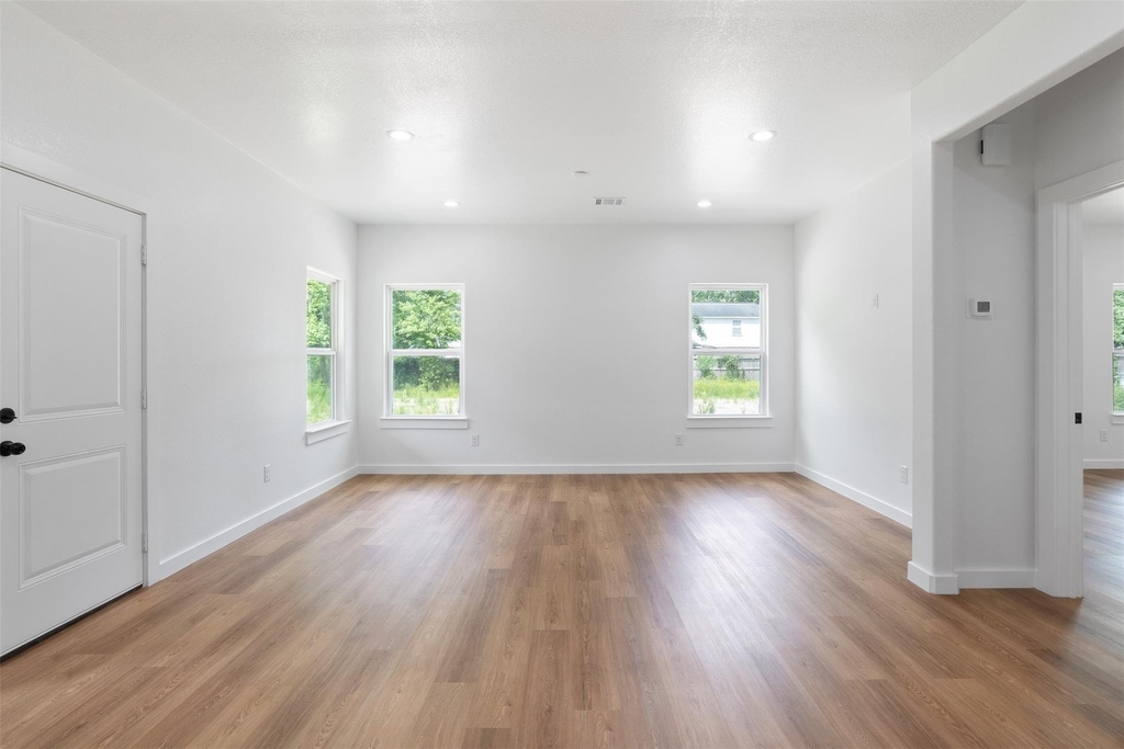14390 Half Circle Street - Photo 9