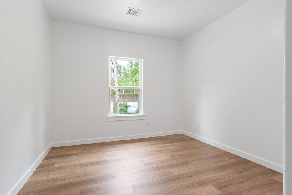 14390 Half Circle Street - Photo 16