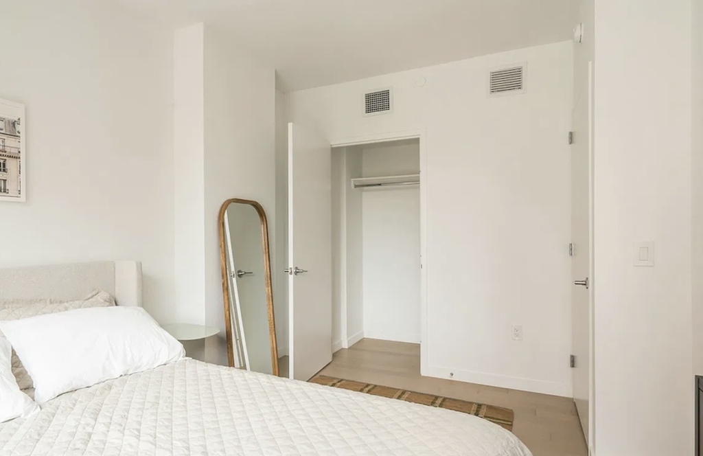 Nostrand Av & Sullivan Pl - Photo 1