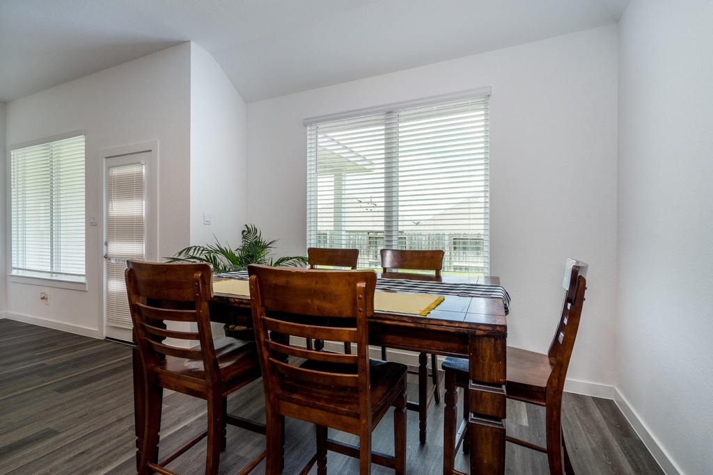 1565 Oakdale Crest Rd - Photo 12
