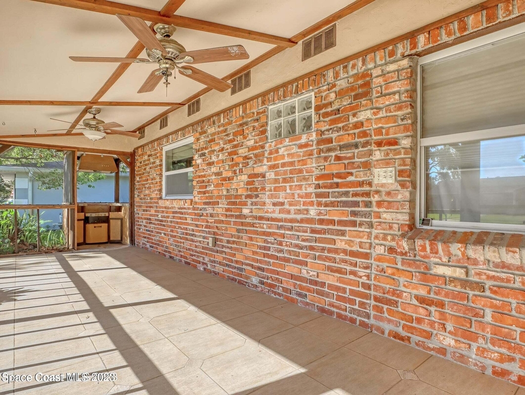 1732 Robin Hood Avenue - Photo 1