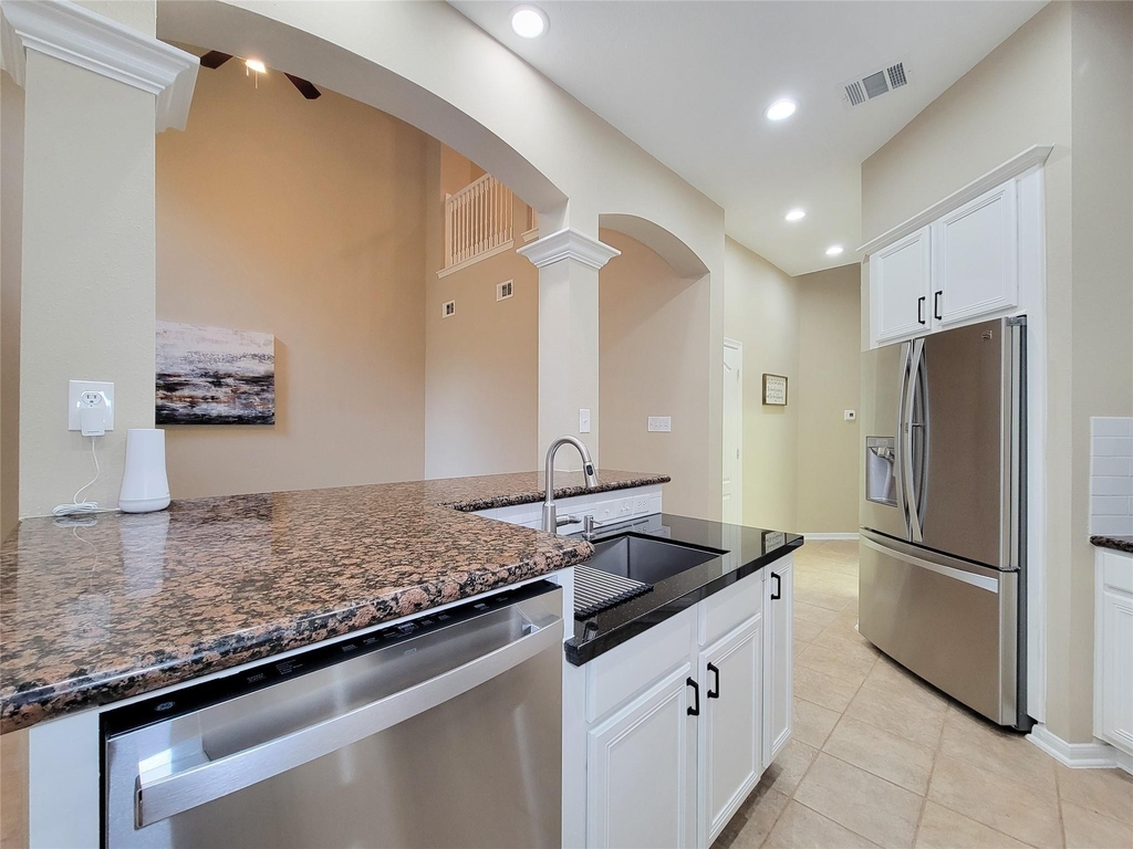 17918 Skyline Arbor Terrace - Photo 8