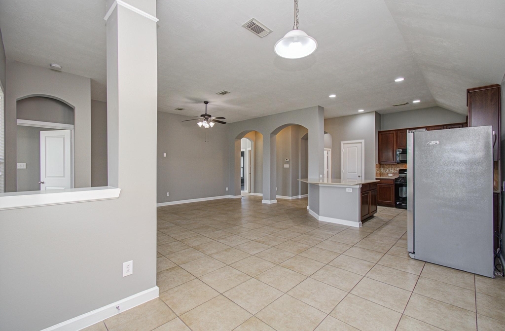 8302 Kerrington Glen Drive - Photo 13