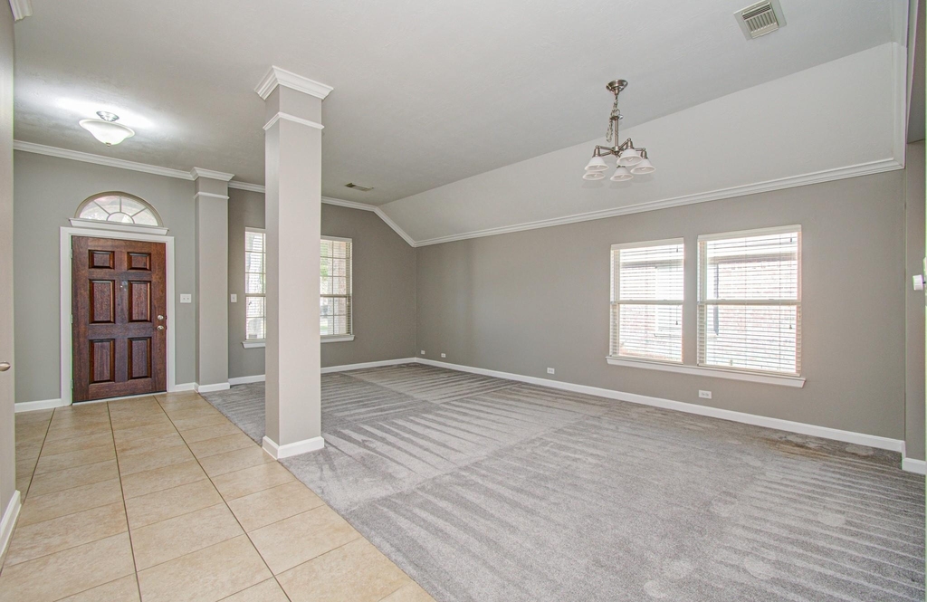 8302 Kerrington Glen Drive - Photo 6