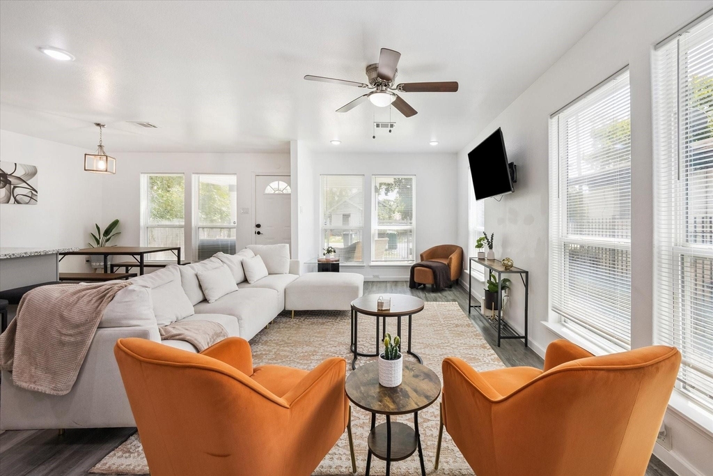 2631 Stevens Street - Photo 8