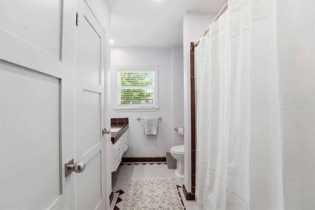 1006 Prince Street - Photo 20