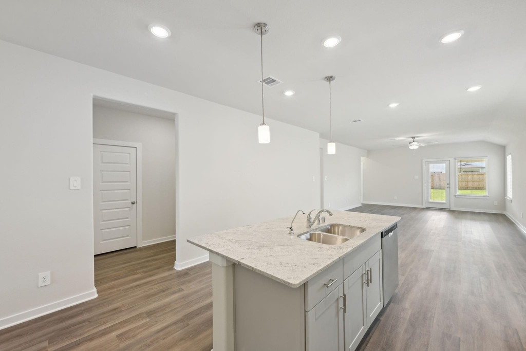 17897 Stone Terrace Court - Photo 9