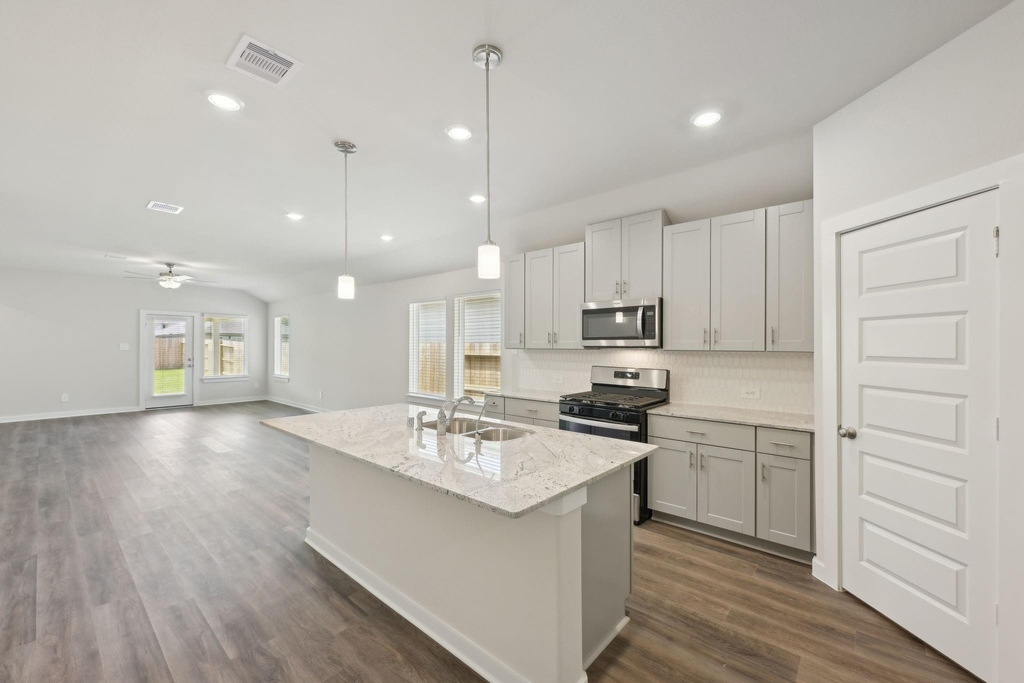 17897 Stone Terrace Court - Photo 2
