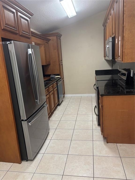 201 E Baker Street E - Photo 5