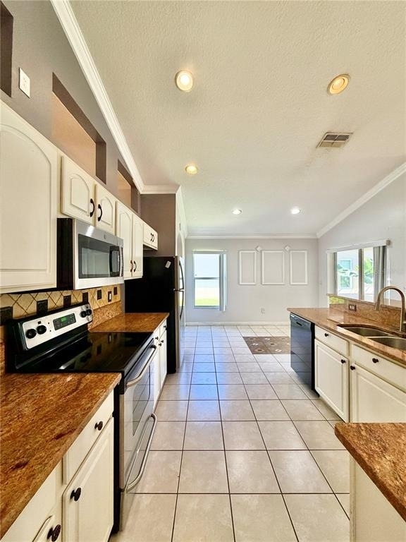 23824 Plantation Palms Boulevard - Photo 1
