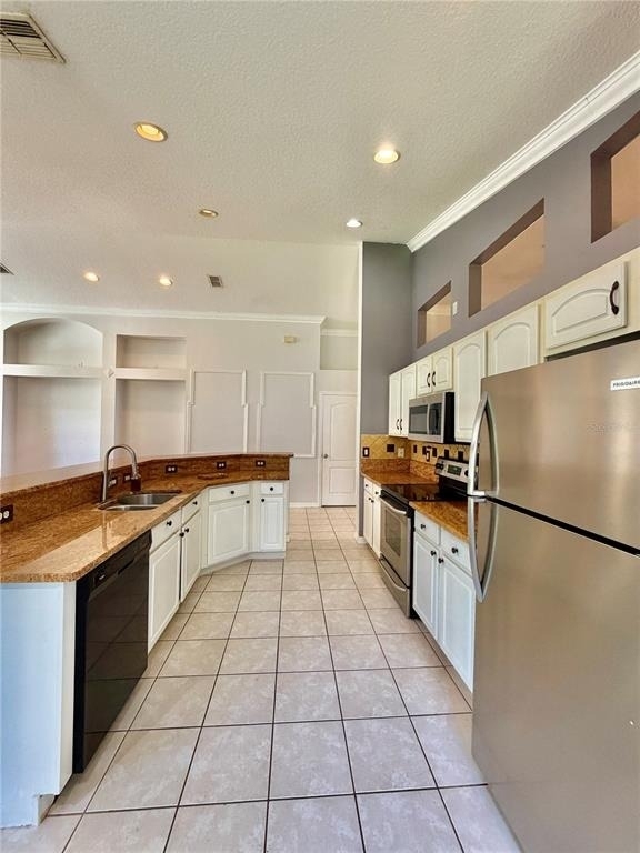 23824 Plantation Palms Boulevard - Photo 2