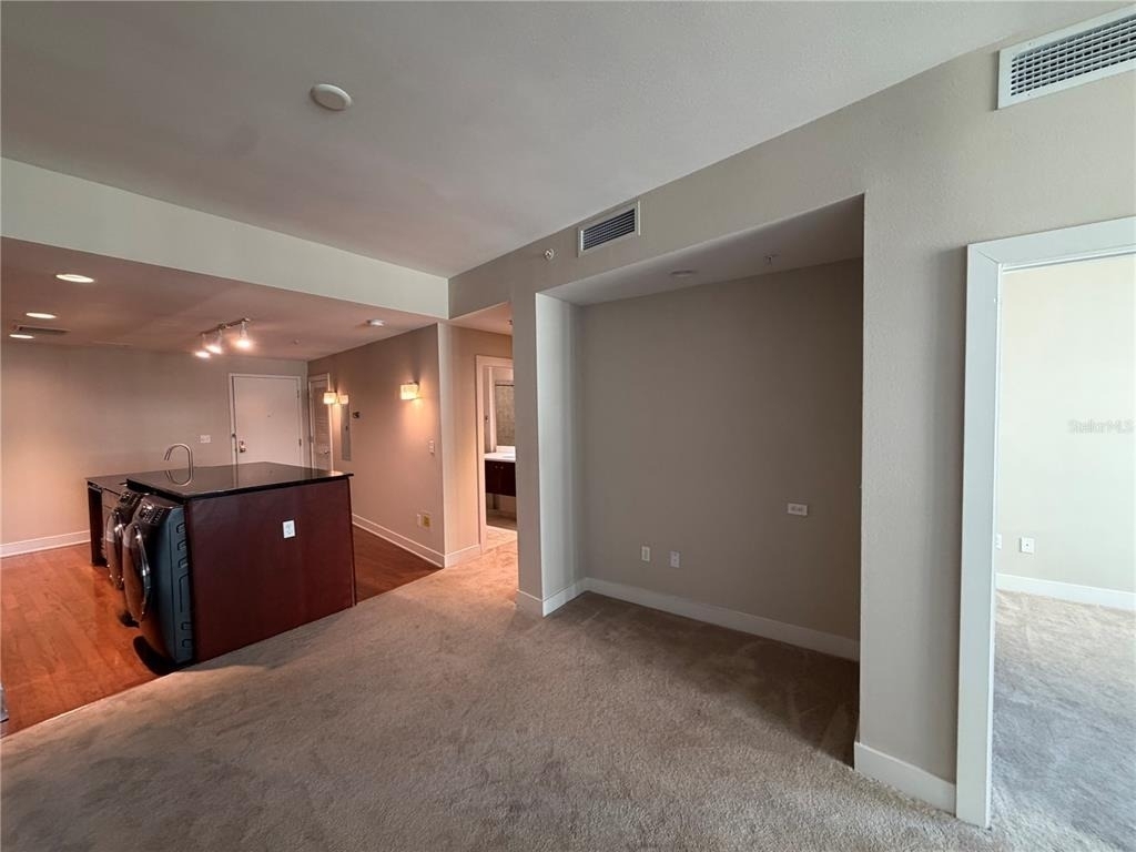 1120 E Kennedy Boulevard - Photo 6