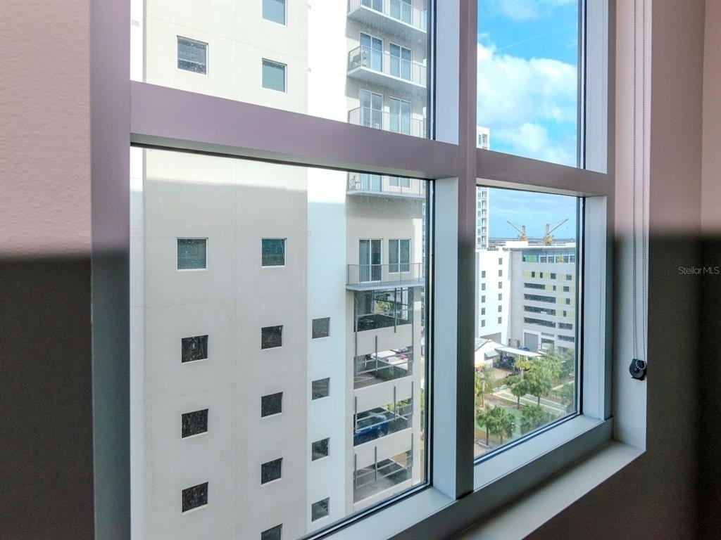 1120 E Kennedy Boulevard - Photo 9