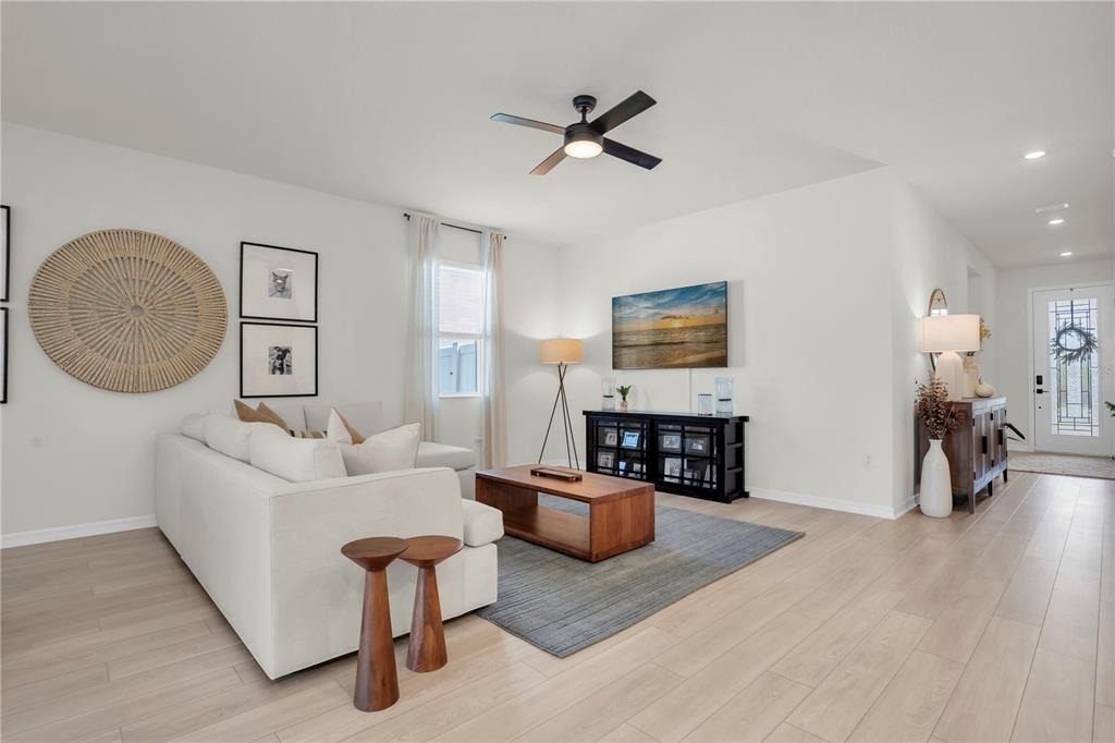 37557 Mackenzie Drive - Photo 4