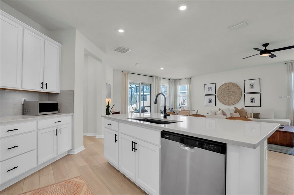 37557 Mackenzie Drive - Photo 10