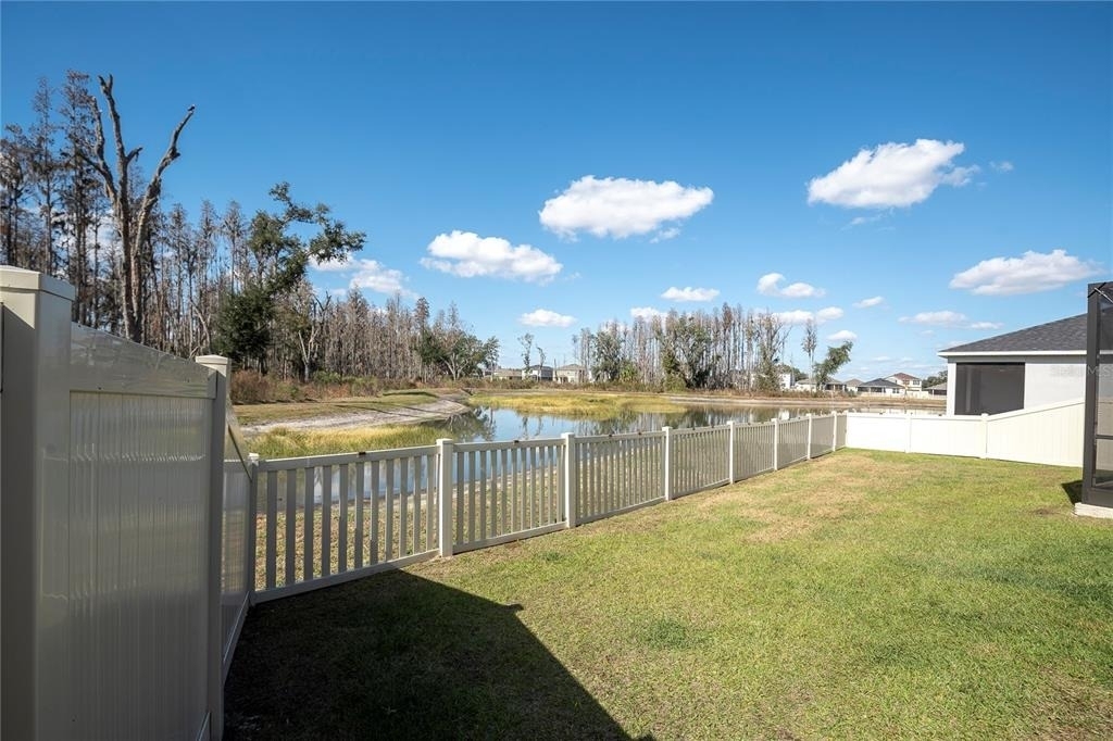 37557 Mackenzie Drive - Photo 25