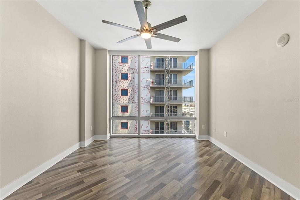 1120 E Kennedy Boulevard - Photo 32