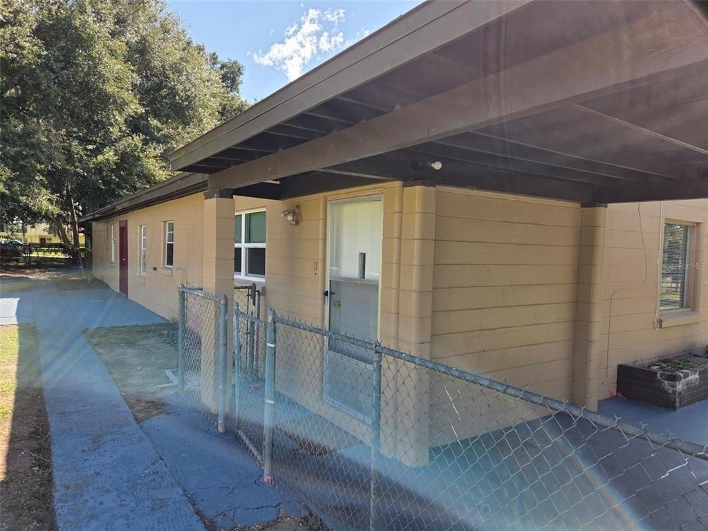 14312 1st Street - Photo 3
