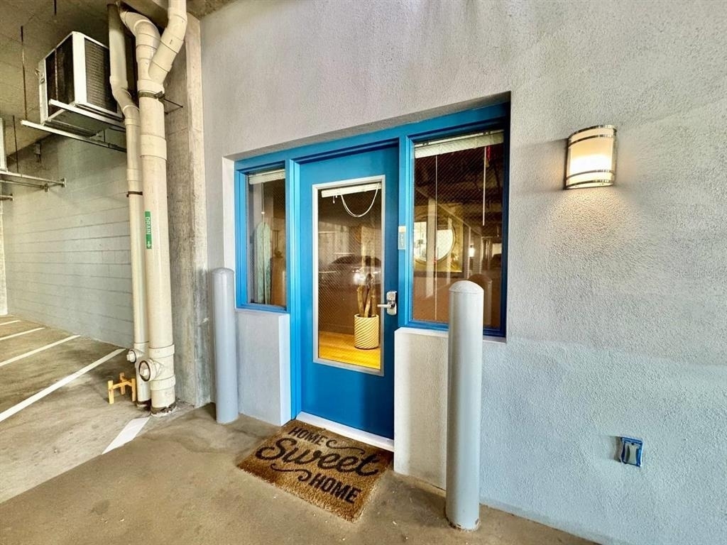 777 N Ashley Drive - Photo 2