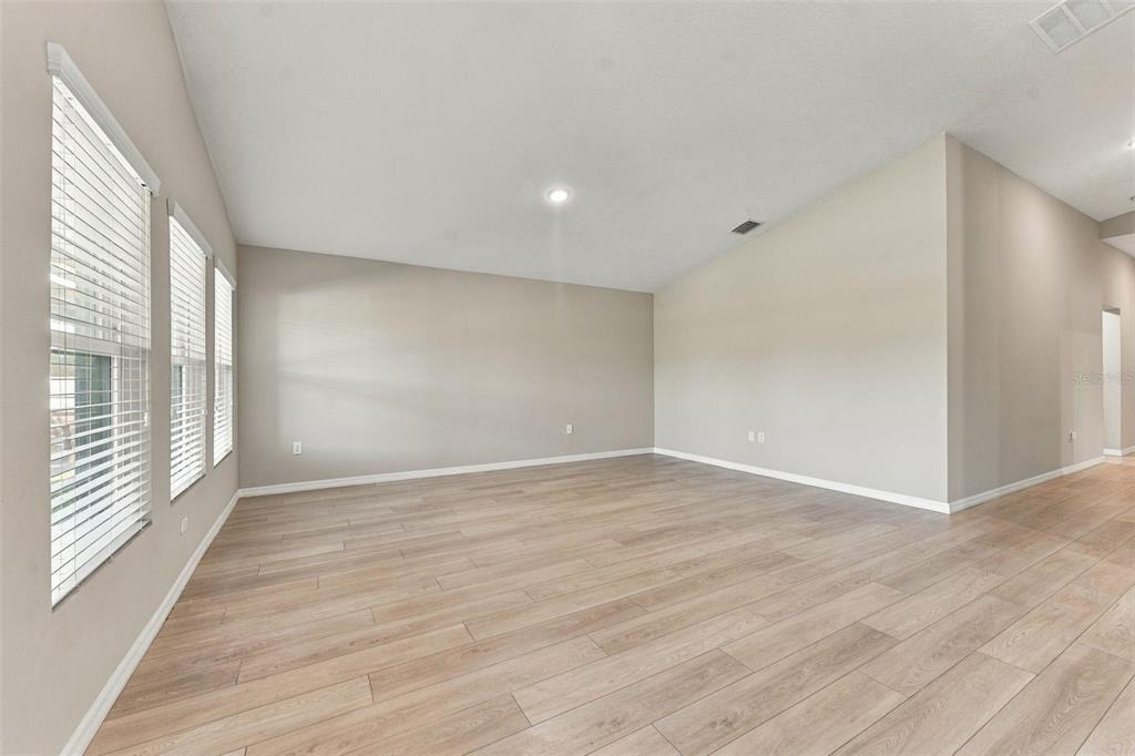 12648 Tannencrest Drive - Photo 9