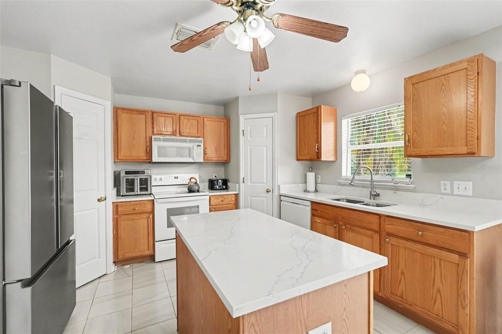 30346 Rattana Court - Photo 14