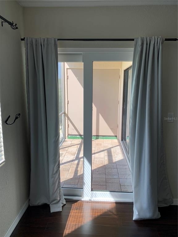 117 Camille Court - Photo 14