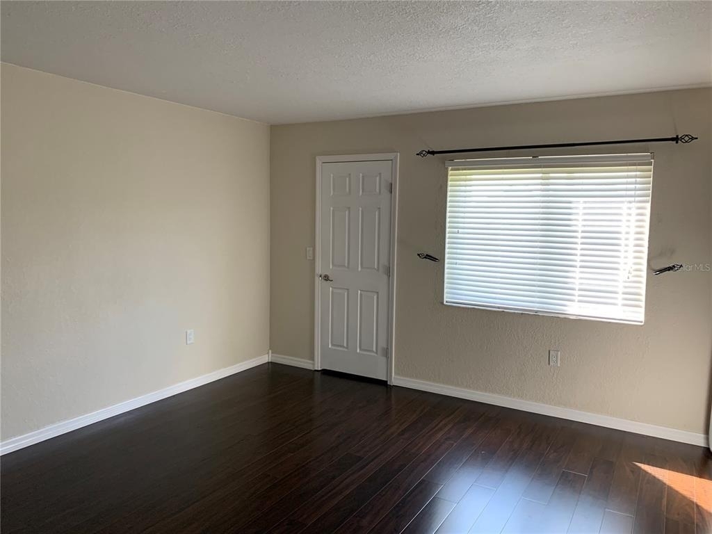 117 Camille Court - Photo 12