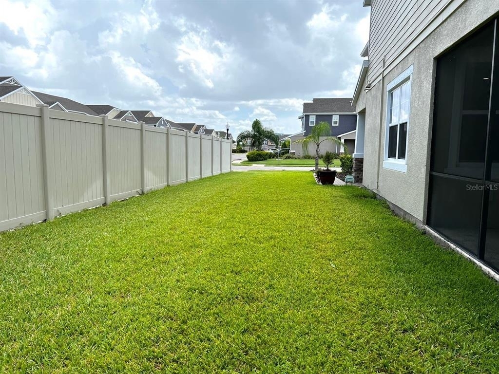 18814 Cornuta Street - Photo 34