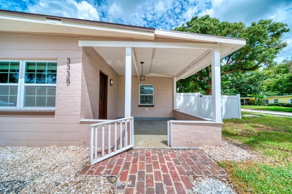 3338 Ontario Avenue - Photo 1