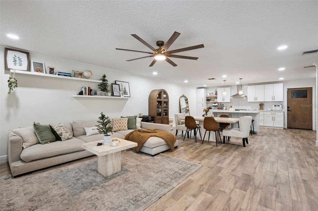 6534 Precourt Drive - Photo 4