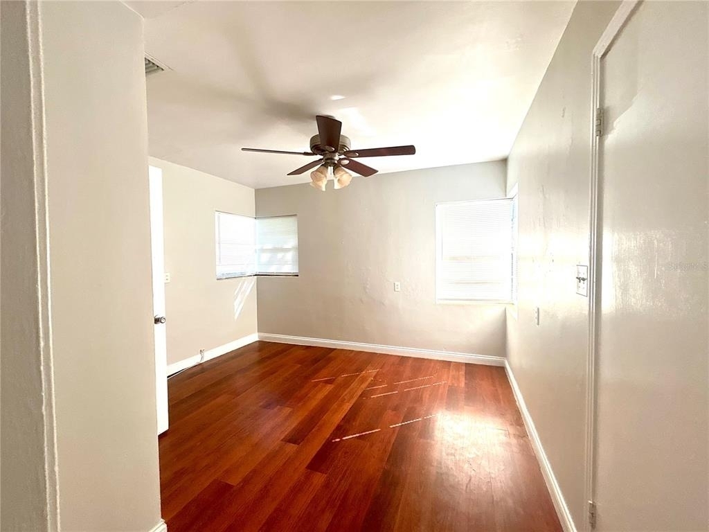 1410 34th Street - Photo 8