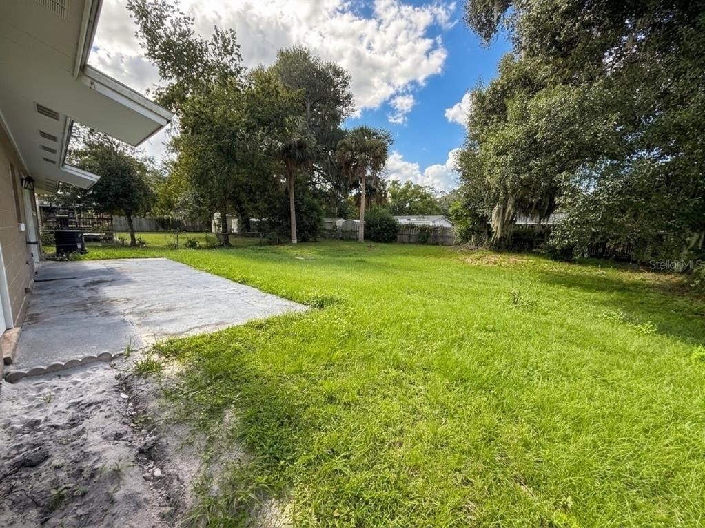 410 Albany Avenue - Photo 14