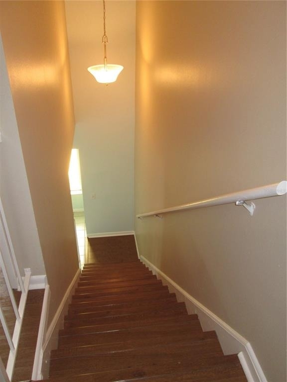 822 Town Circle - Photo 8