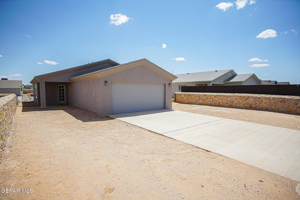 14913 Tierra Isaiah Avenue - Photo 20